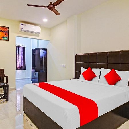 Super Hotel O Lakshmi Royal Inn Warangal Exterior foto