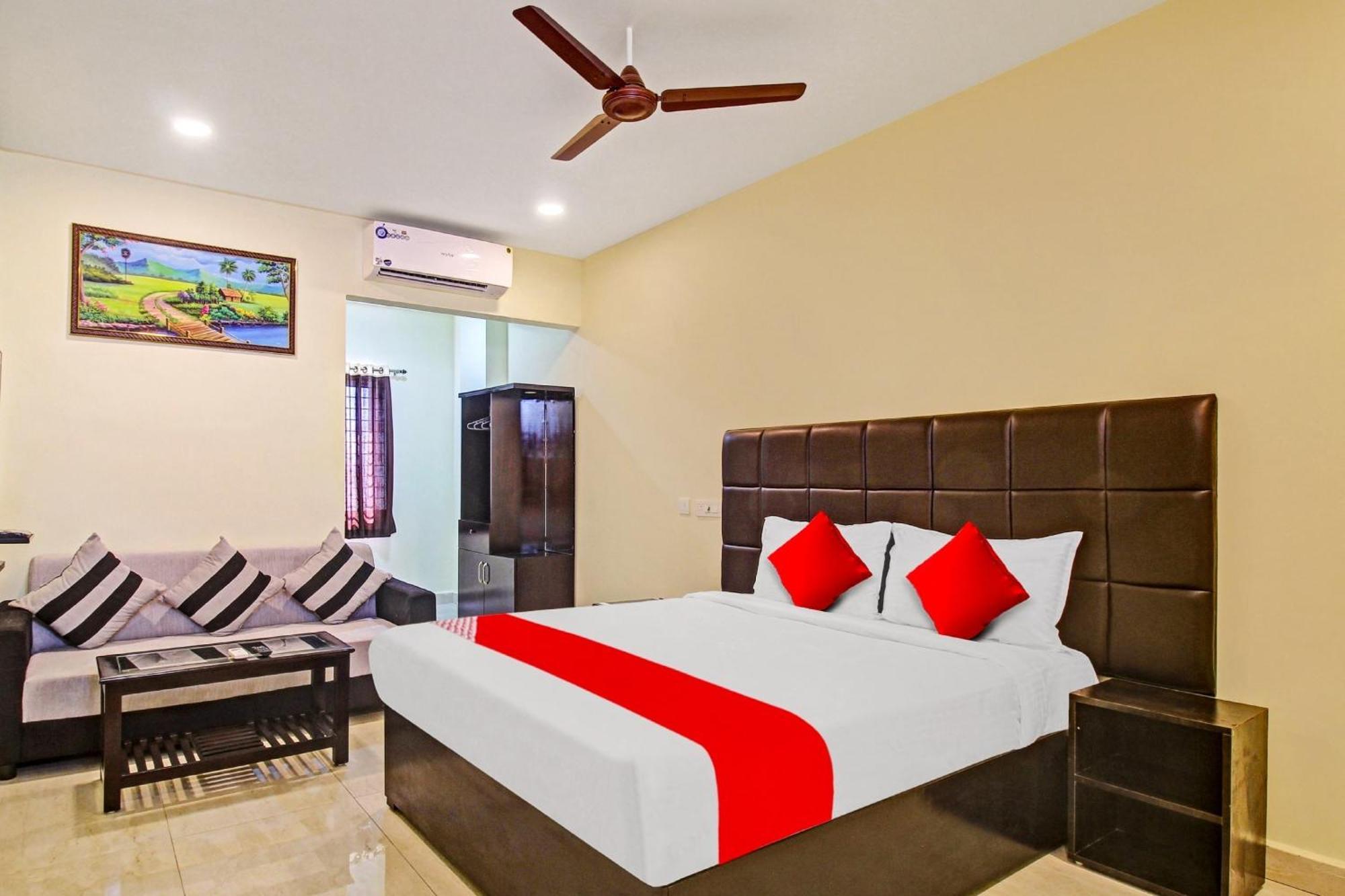 Super Hotel O Lakshmi Royal Inn Warangal Exterior foto