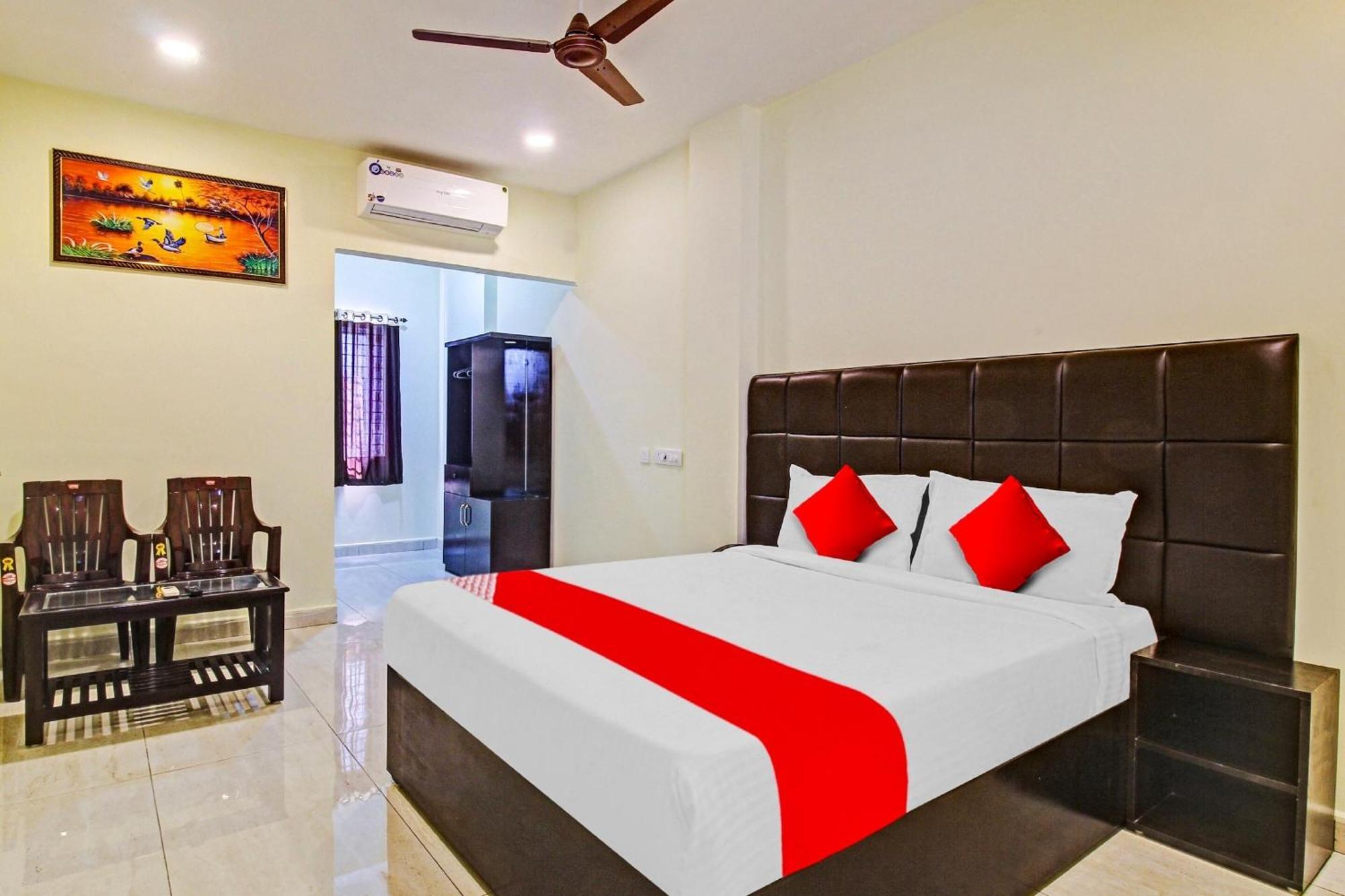 Super Hotel O Lakshmi Royal Inn Warangal Exterior foto